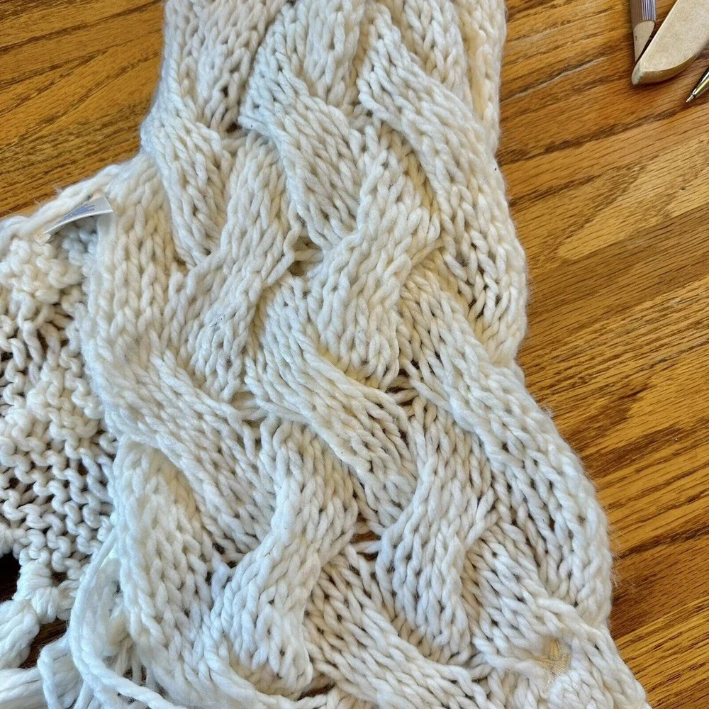 Aerie Super Soft Neck Scarf.‎ Ivory 7